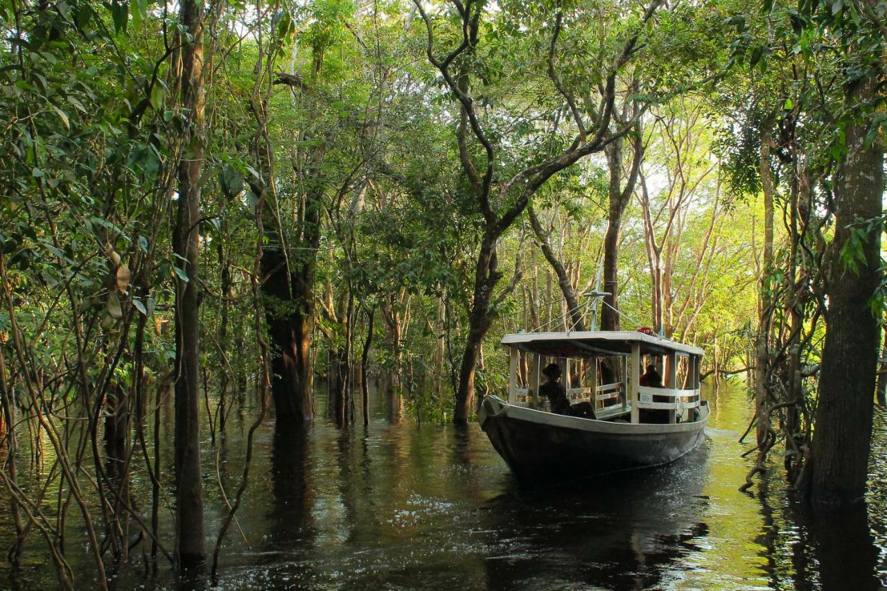 Abare House Floating Hostel Manaus Exteriör bild